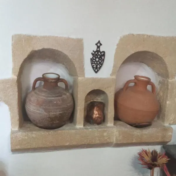 TRADITIONAL HOUSE MARIA, hôtel à Azoyirás