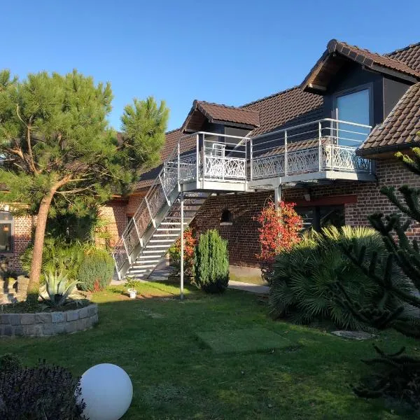 Aux Herbes Hautes, hotel in La Gorgue