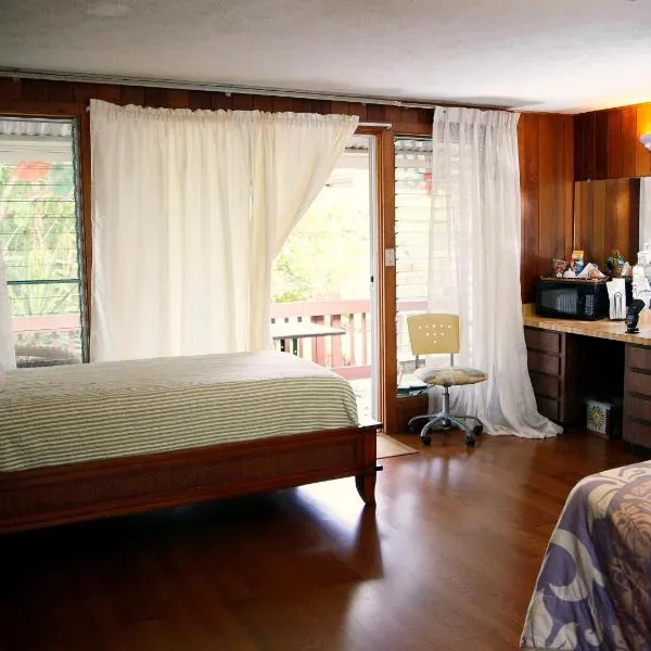 Shaka Shak Guest House, hotel a Hilo