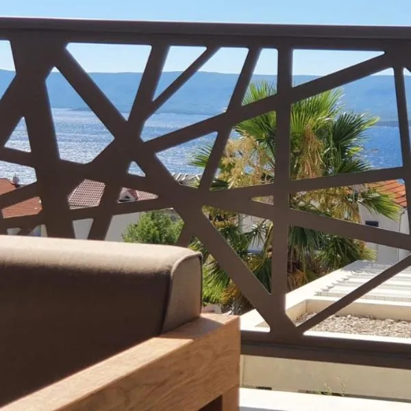 L & L Apartmani, hotel in Bol