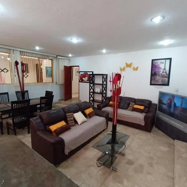 Toluca Centrica House, hotel in Toluca