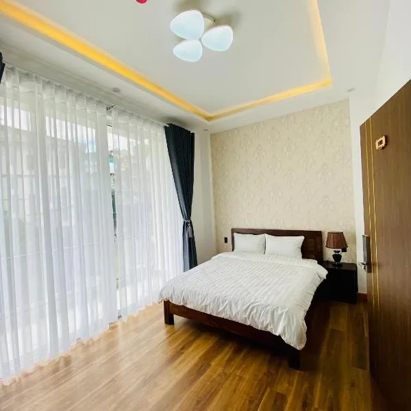 Mỹ Lan hotel, hotel v destinaci Da Lat