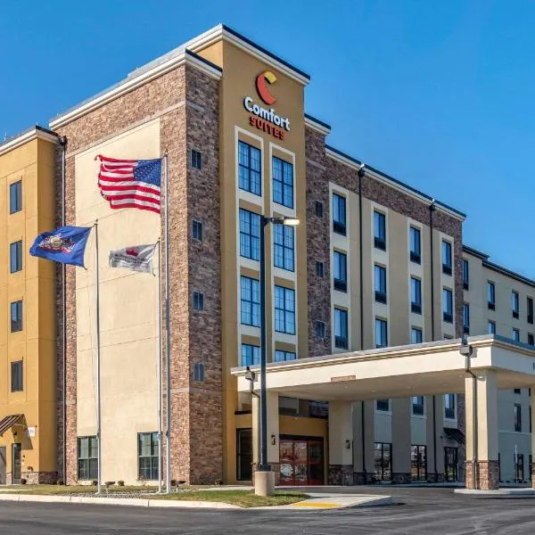 Comfort Suites Camp Hill-Harrisburg West، فندق في Oakwood Park