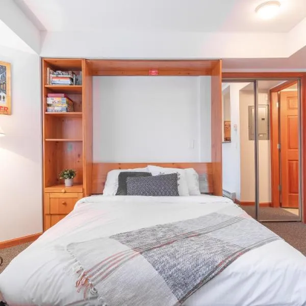 Lagoons by Outpost Whistler, hotel in Whistler