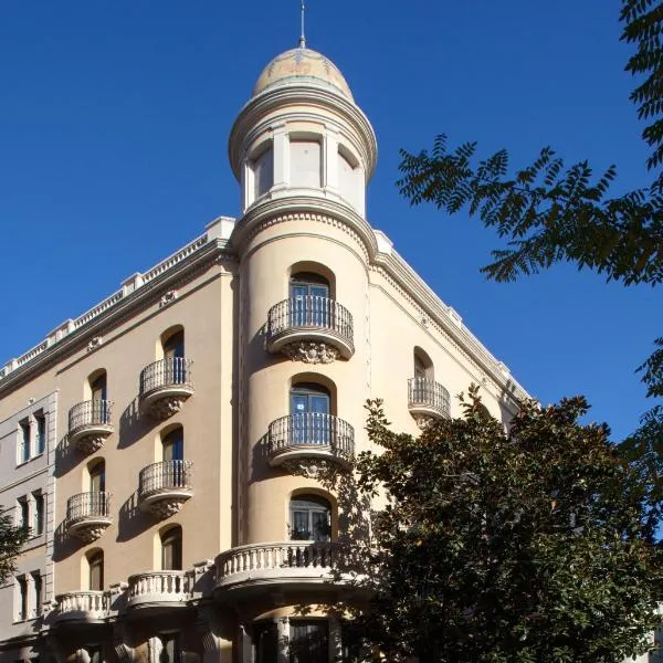 Residència Erasmus Gracia, hotel in Barcelona