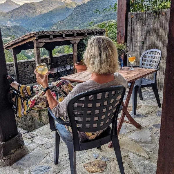 Olmares Apartamento Picos de Europa, hotel in Pesaguero-La Parte