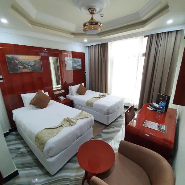 Jaromax Palace Hotel, hotel di Ukonga