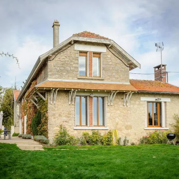 La Ferme de Wary, hotel in Brimont
