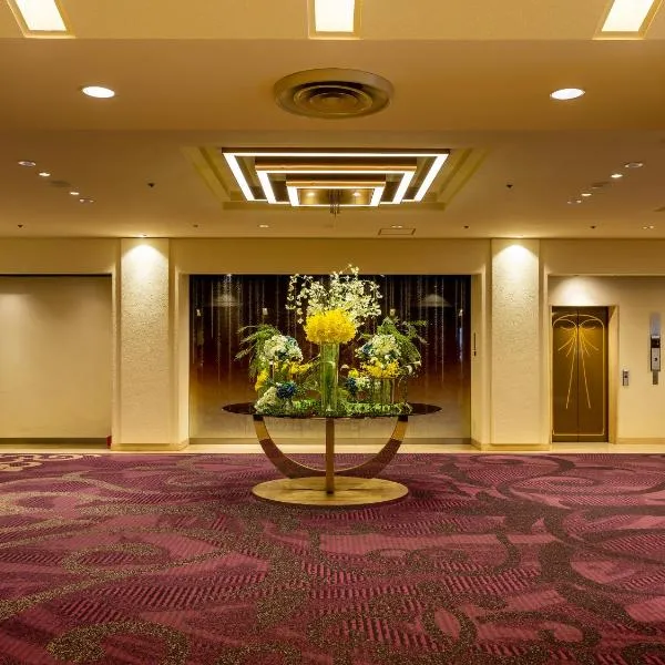 Rihga Hotel Zest Takamatsu, хотел в Такамацу