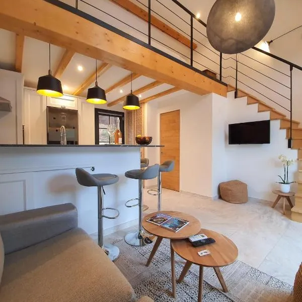 Le Vallon des Pins, hotel in La Cride