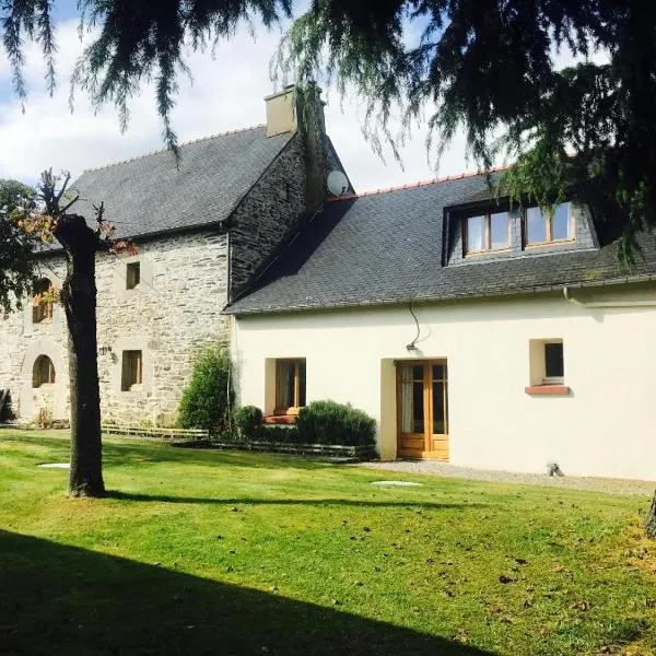 Trevejean chambre d'hotes de charme, hotel in Kergrist