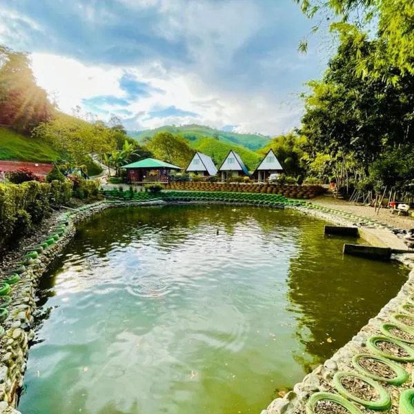 Glamping La Cabanita Santuario, hotel en La Cortés