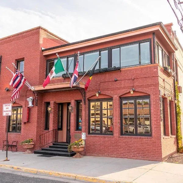 Chamberlin Inn, hotel di Cody