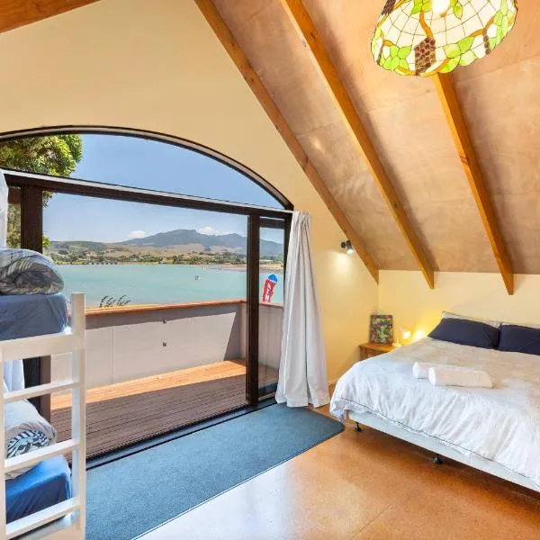 Raglan Backpackers, hotel v destinaci Raglan