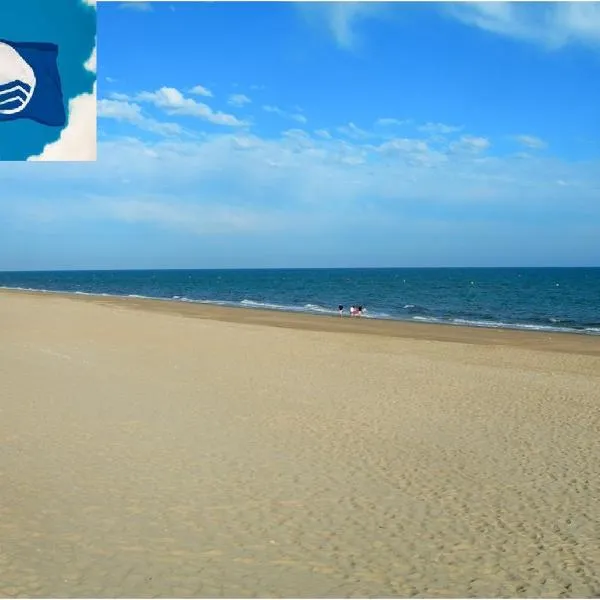 올리바에 위치한 호텔 Apartamento cerca del mar