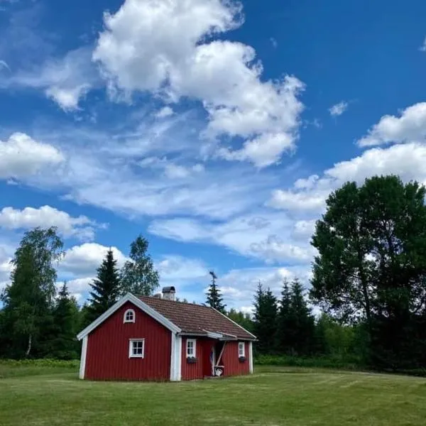 Källåsens Stuguthyrning, hotel v destinaci Sjötofta