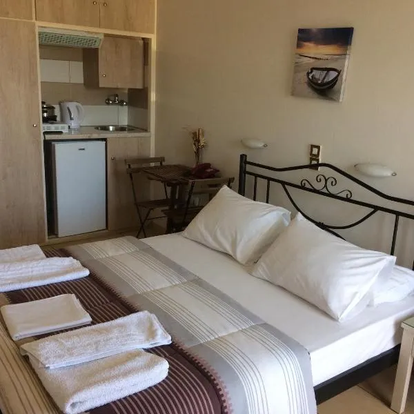 イシドラ ホテル（Isidora Hotel）、アギア・マリナのホテル
