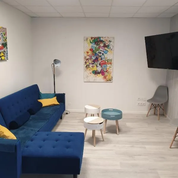 Modernité et élégance - Appartement - WIFI: Issoire şehrinde bir otel