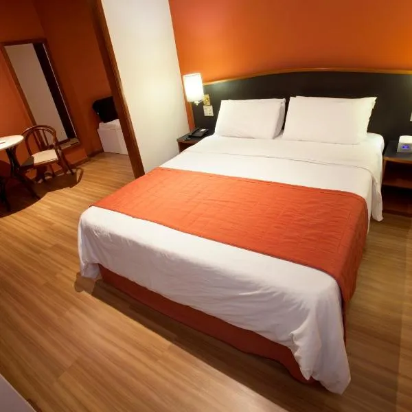 Hotel Moncloa, hotel v destinácii Sao Paulo