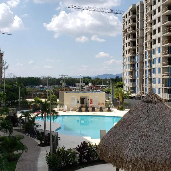 Piscina & Descanso - Puerto Azul- con todas las comodidades!, hotel em Ricaurte