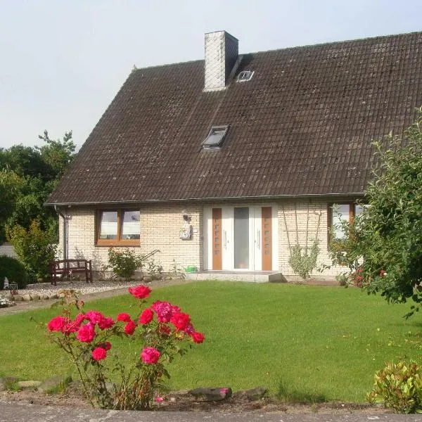 Familie Ischmund - Gemütliche Ferienwohnung im hohen Norden, hotel a Oeversee
