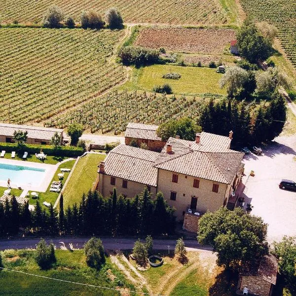 Agriturismo Palazzo Bandino - Wine cellar, on reservation restaurant and spa, hotel in Chianciano Terme