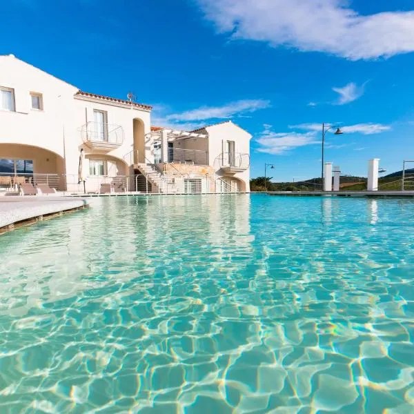 Residence SardegnaSummer Li Mori, hotel v destinaci Budoni