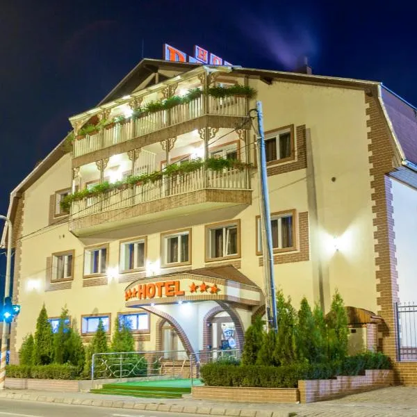 Hotel Darina, готель у місті Тиргу-Муреш