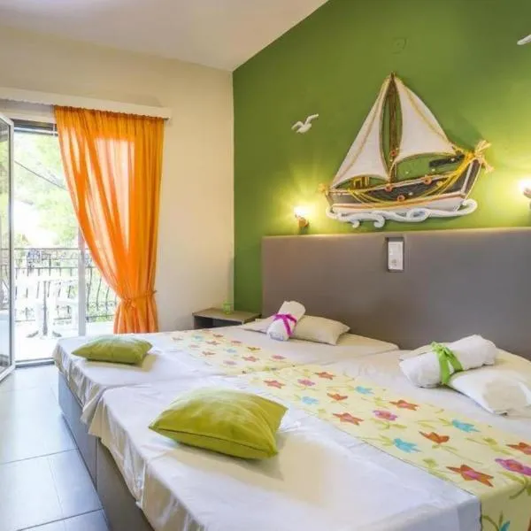 Elena's Studios, hotel v destinaci Kalamaki