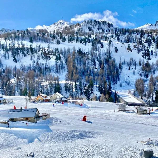 ISOLA Front de Neige - STUDIO, hotel en Isola 2000