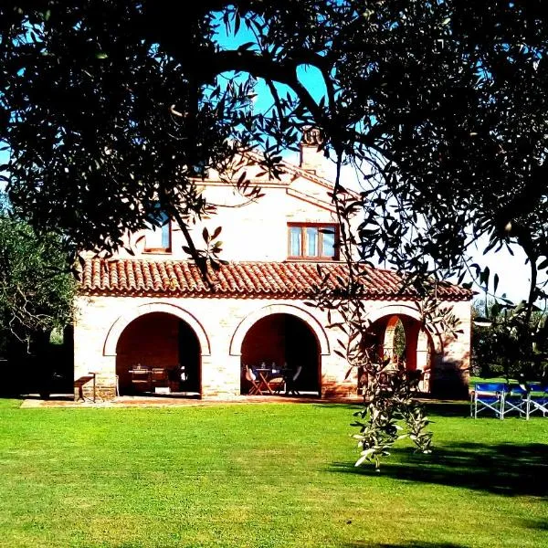 B&B La Casa tra gli Ulivi, hotelli kohteessa Civitanova Marche