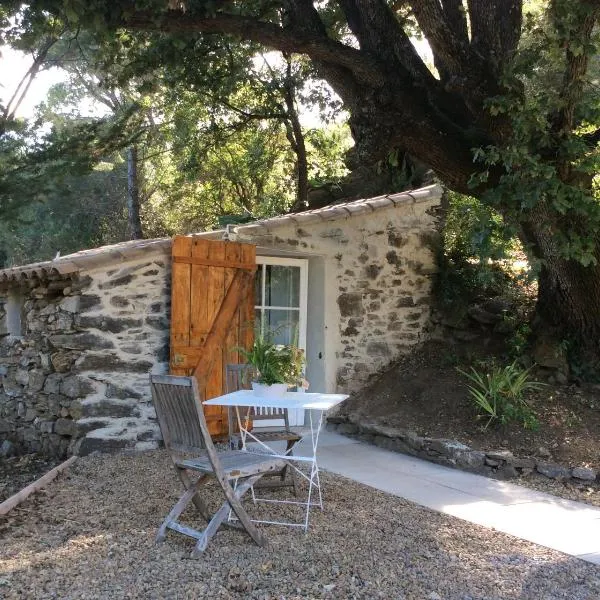 La Petite Bergerie, Les Hautes Roches, hotel em Collobrières
