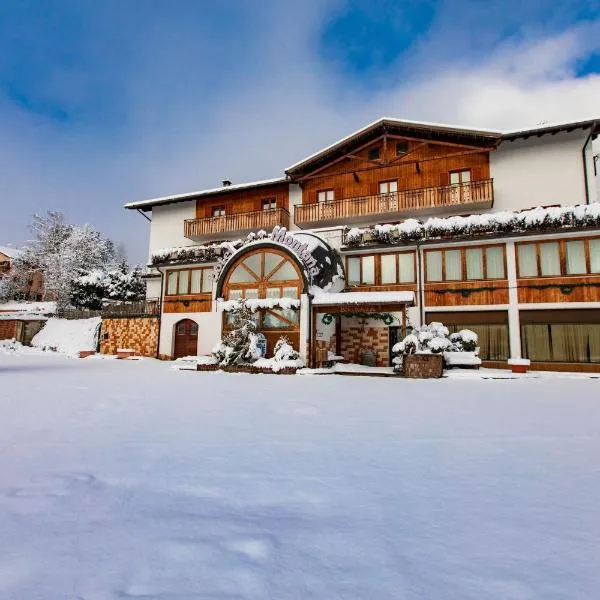 Hotel & Residence Montana，費德拉帕加內拉的飯店