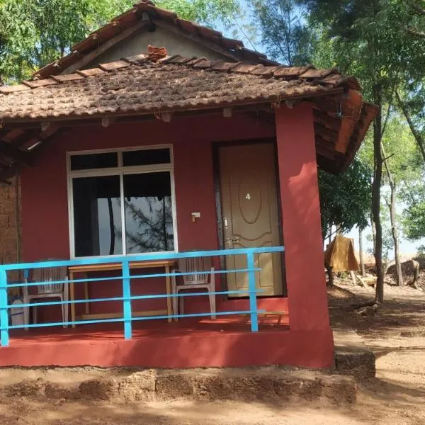 Niramaya beach view stay, hotel v destinaci Gokarna