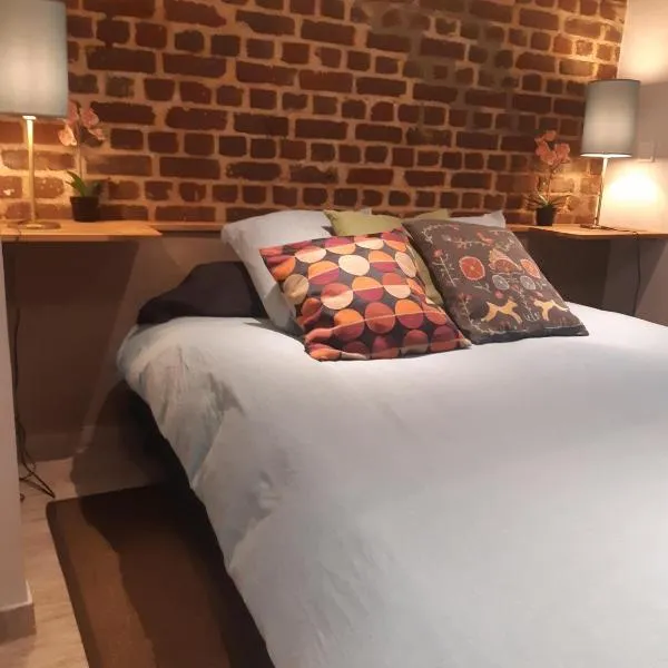 DOUX COCON DE 50 m2 PARIS-LE RAINCY, hotell i Le Raincy