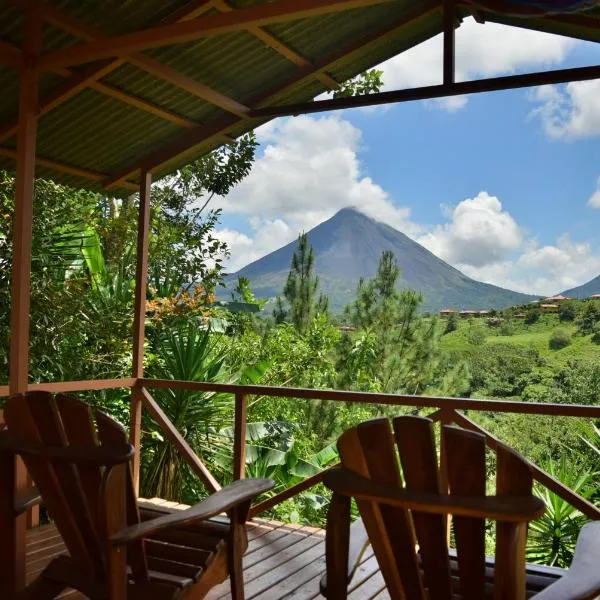 Mirador House, Cozy Private Home W- Volcano View, hotel in El Castillo de la Fortuna