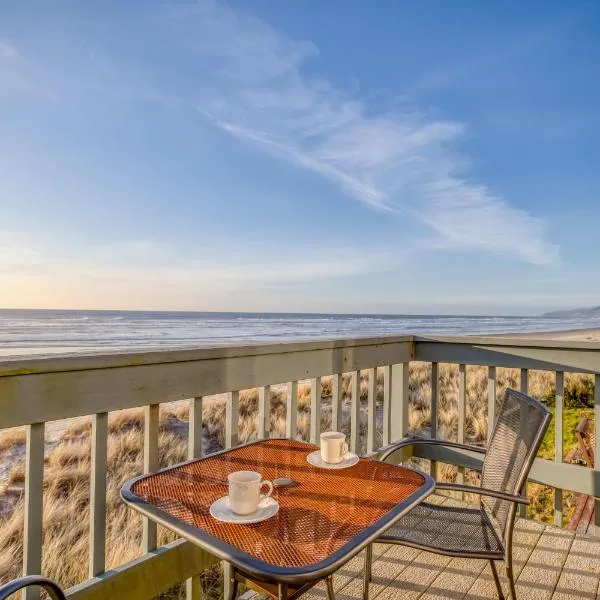 Whale Watcher Condo #3, hótel í Rockaway Beach