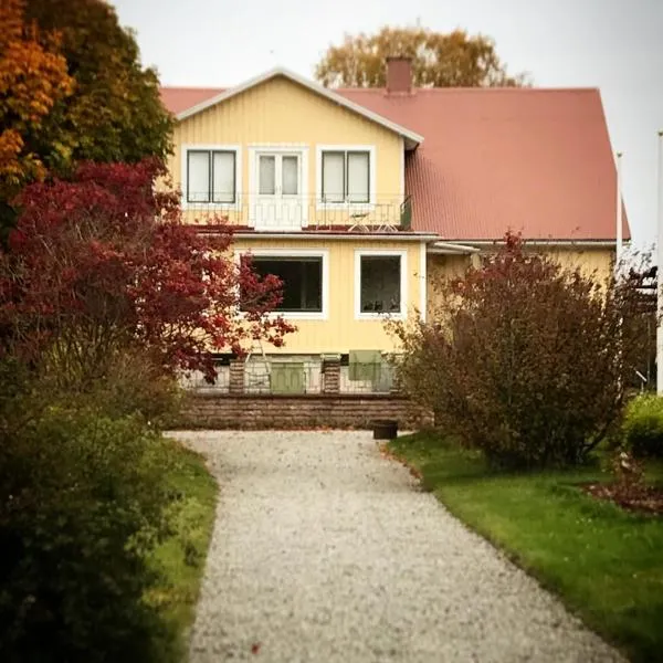Gamla Gästgivaregården, hotel v destinaci Södvik