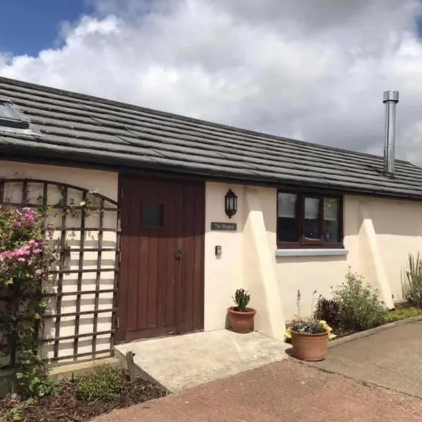 Breathtaking Views Private Hot Tub, Hotel in Winkleigh