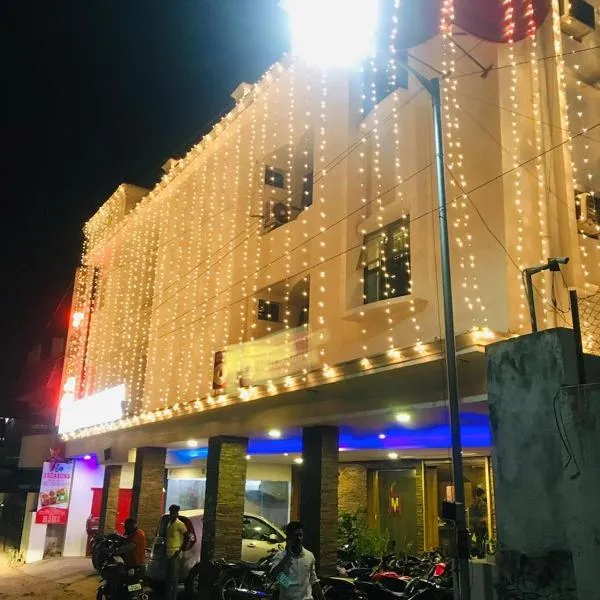 Hotel Half Moon Chennai, hotel u gradu Sholinganallur