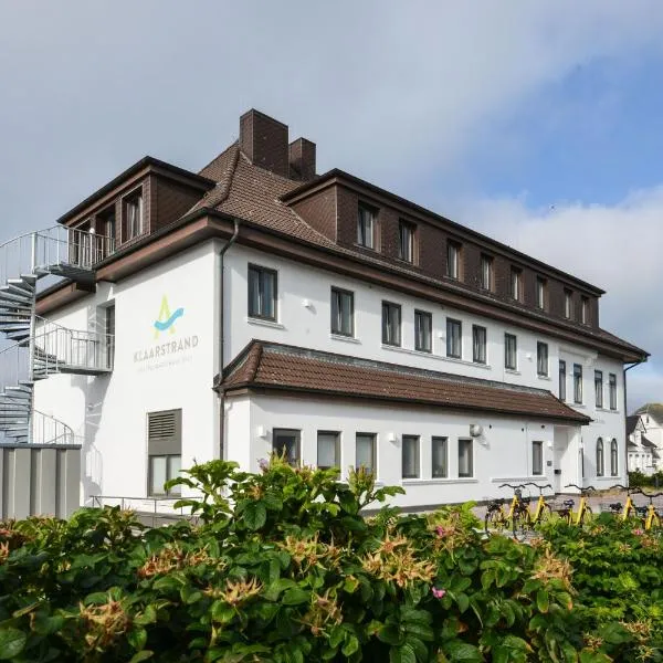 Haus Klaarstrand: Wenningstedt şehrinde bir otel