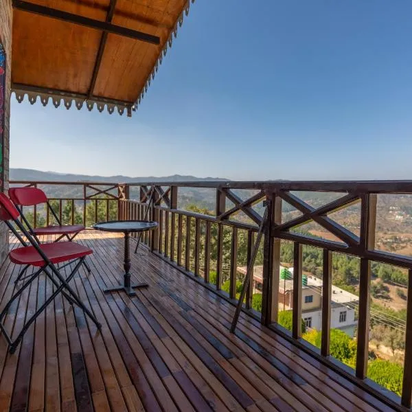BluSalzz Homes - The Himalayan Bungalow, Almora - Uttarakhand, hotel v destinaci Almora