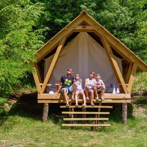 Adrenaline Check Camping, hotel v destinaci Bovec