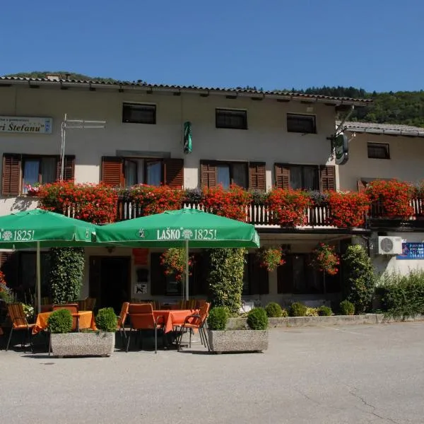 Guesthouse Pri Štefanu, hotel a Most na Soči (Santa Lucia d'Isonzo)