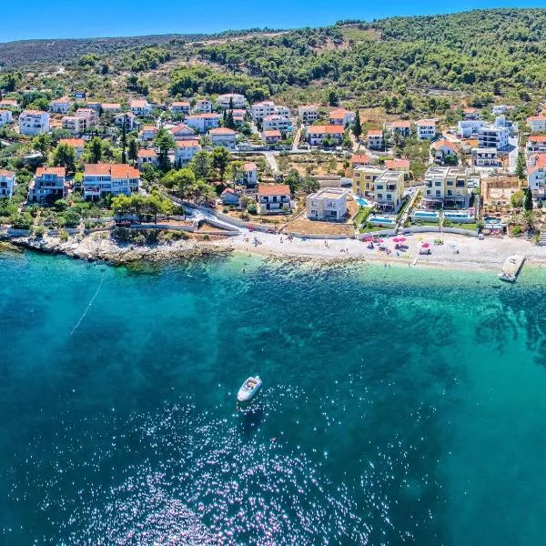 Holiday Home Kalinic, hotel i Slatine