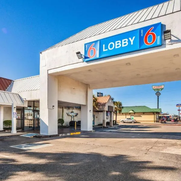 Motel 6-Florence, SC, khách sạn ở Florence