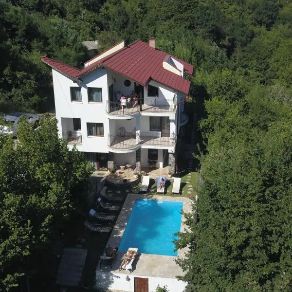 Calea Poienii Penthouse, hotel en Brasov