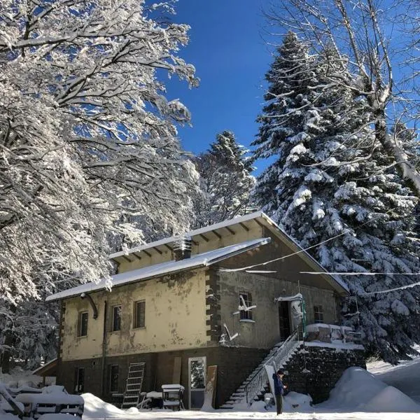 CASA DELLE GUARDIE b&b, hotell i Madonna di Fornelli