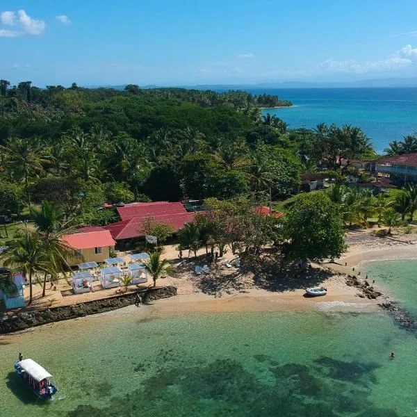 Hospedaje Yarisnori, hotel di Bocas Town