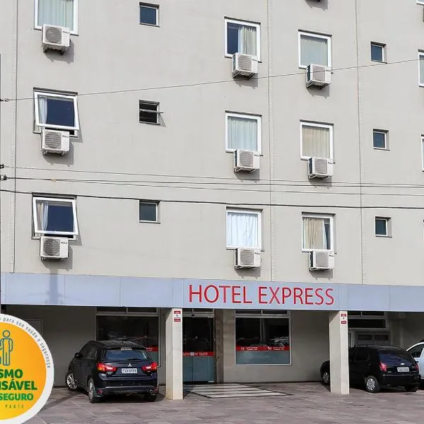 Hotel Express Terminal Tur - Rodoviária Porto Alegre: Porto Alegre şehrinde bir otel